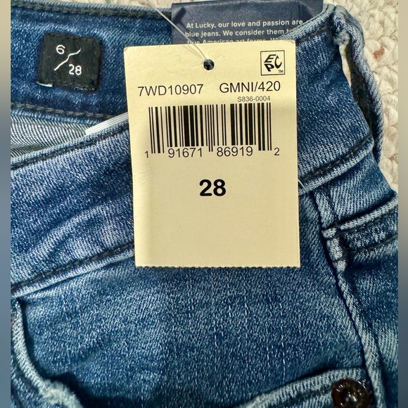 Lucky “Lolita Skinny” mid-rise jeans w/embroidery- size 6 (waist 28) - Picture 8 of 13